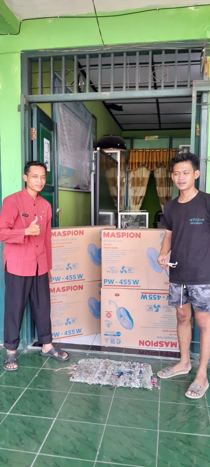 Kipas Angin untuk Murid